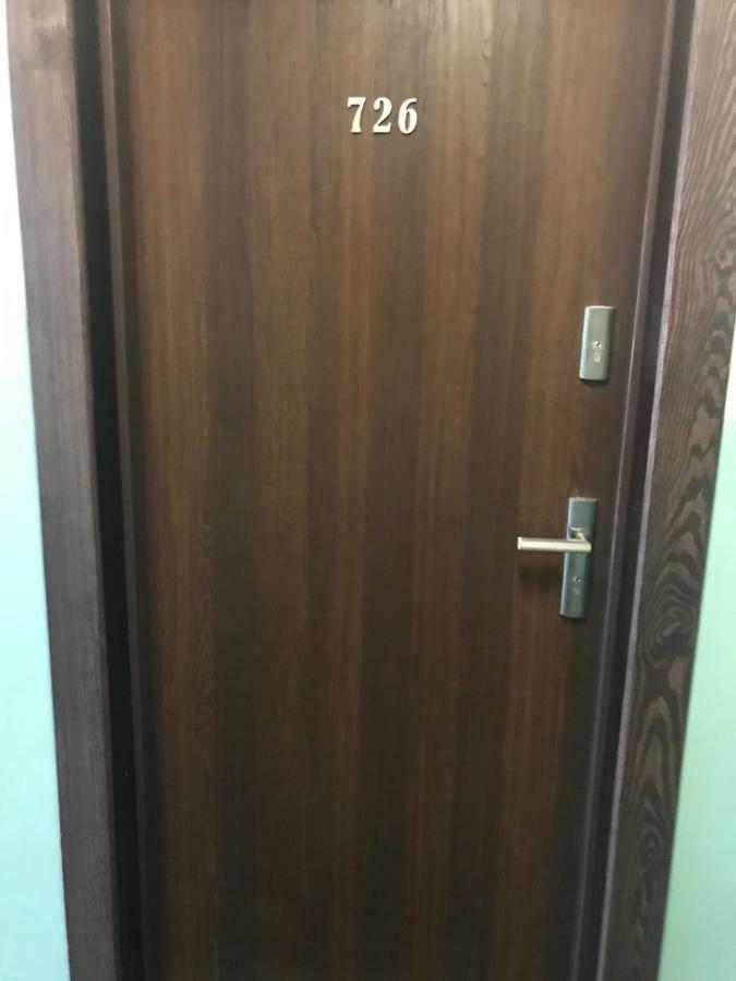 Grzybowska 6/10 Appartement Warschau Buitenkant foto