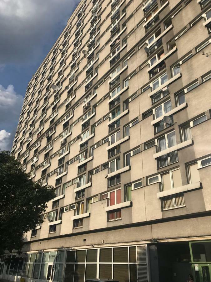 Grzybowska 6/10 Appartement Warschau Buitenkant foto